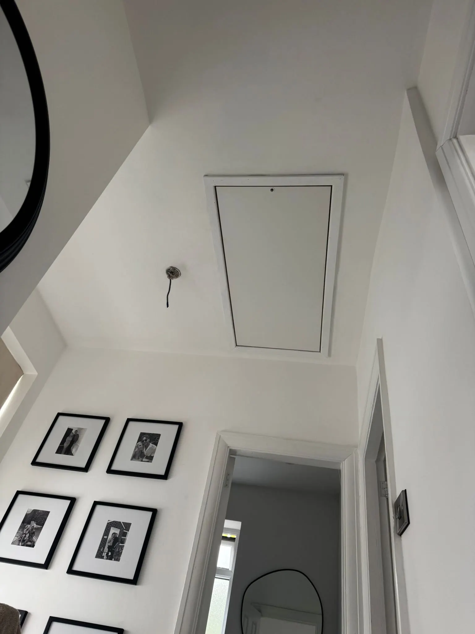 Loft hatch — Hatch closed